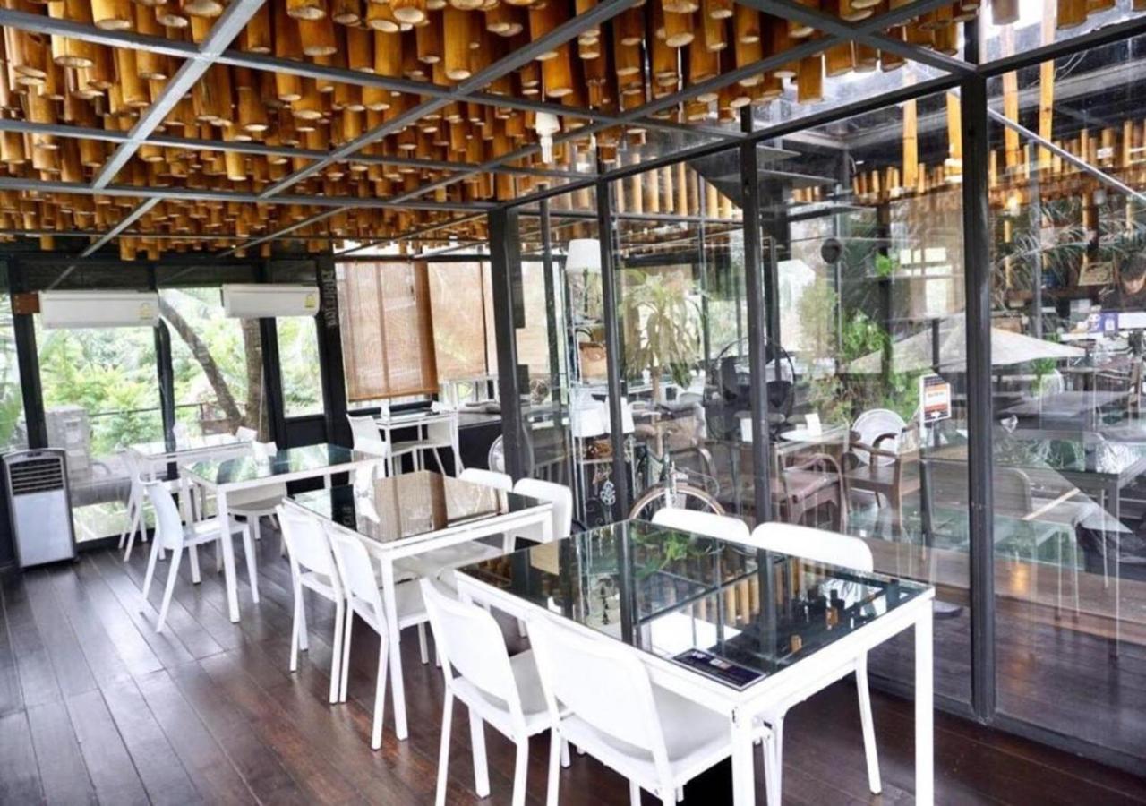 Отель Bangkok Tree House Bang Kachao Экстерьер фото