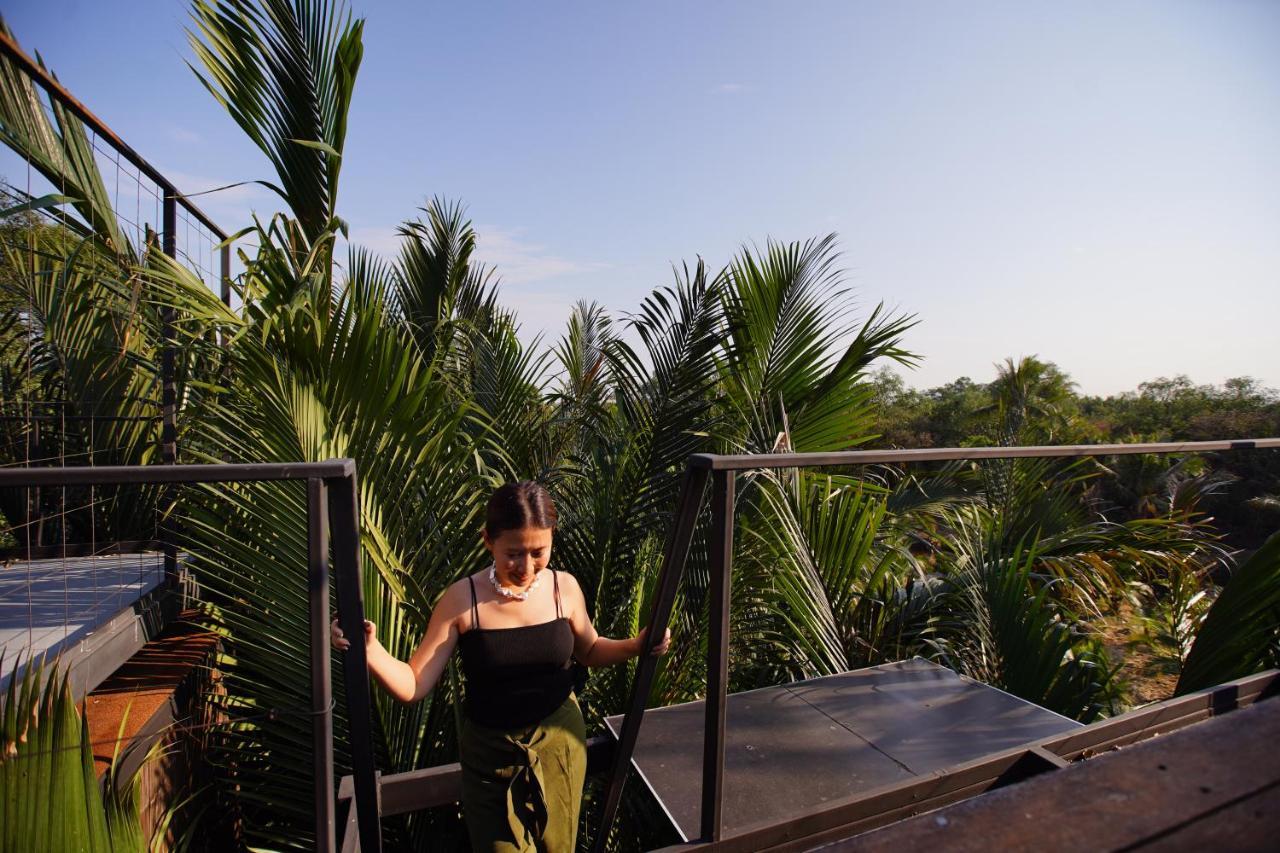 Отель Bangkok Tree House Bang Kachao Экстерьер фото